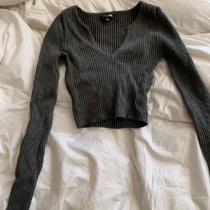 Grey fashion nova top- barely worn